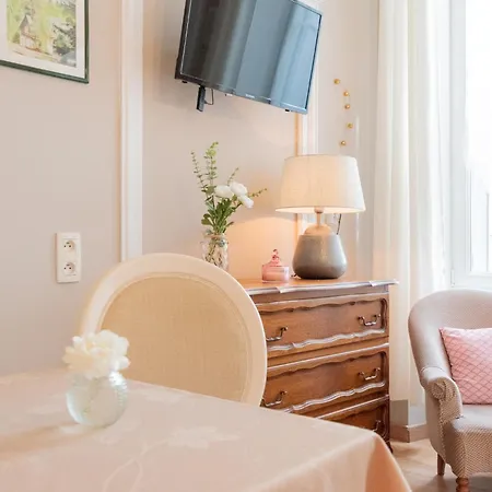 La Fee Maison Frühstückspension Châtel-sur-Moselle