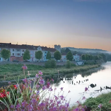 Alojamento de Acomodação e Pequeno-almoço La Fee Maison Châtel-sur-Moselle
