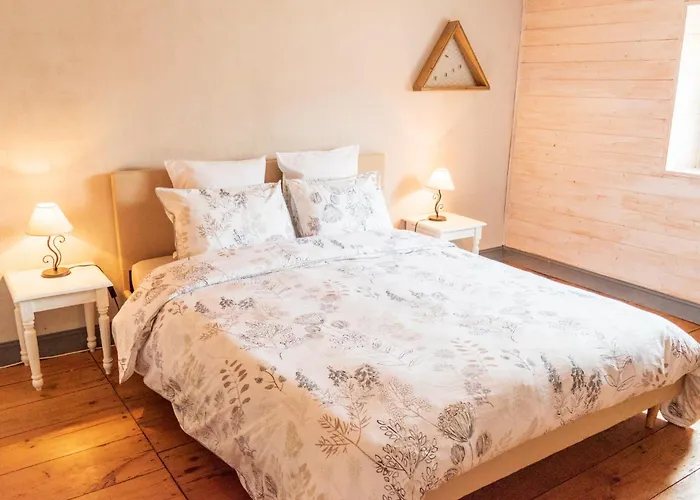 Bed & Breakfast La Fee Maison 3*