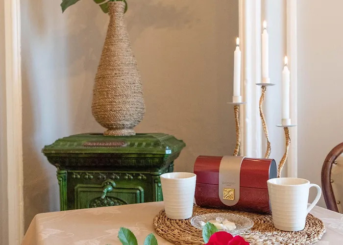 Bed & Breakfast La Fee Maison 3*