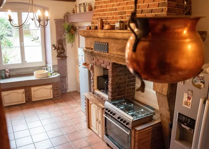 La Fee Maison Bed & Breakfast